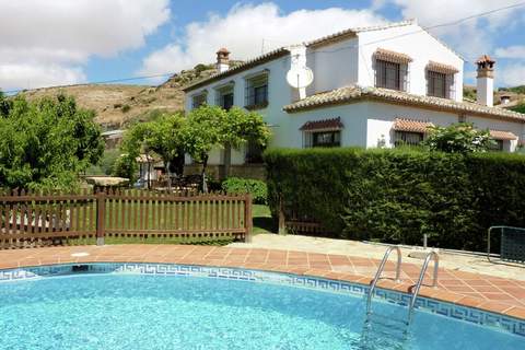 Casa Almendro - Ferienunterkunft in Los Nogales (10 Personen)