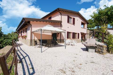 Amarena - Ferienunterkunft in Apecchio (6 Personen)
