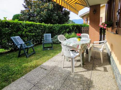 Ferienwohnung Parco Musadino  in 
Porto Valtravaglia (Italien)