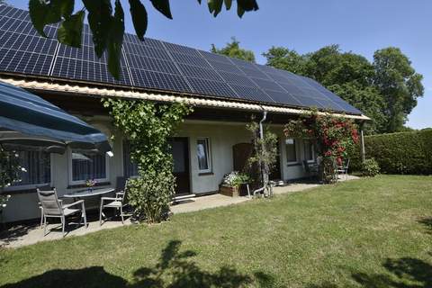 Am Hellbachtal Nr 2 - Ferienunterkunft in Neubukow (5 Personen)