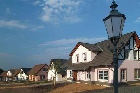 Ferienresort Cochem 27 - Ferienhaus in Cochem (12 Personen)