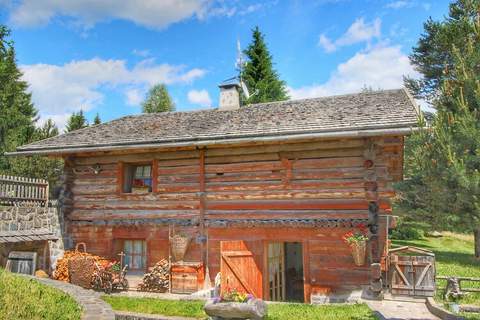 Alette - BÃ¤uerliches Haus in Bellamonte (9 Personen)