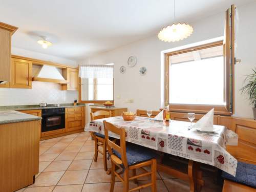 Ferienwohnung Ardoney  in 
Campitello (Italien)