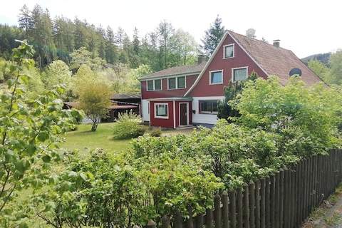 Haus Tori - Ferienhaus in Riefensbeek-Kamschlacken (7 Personen)