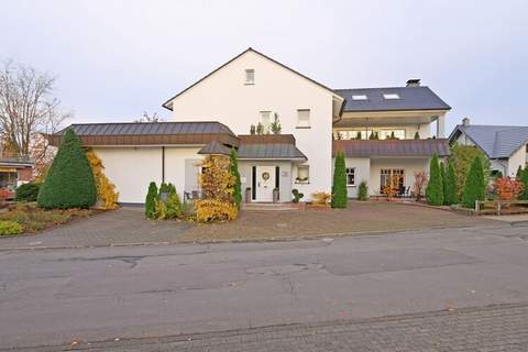 Haus Finger - Ferienunterkunft in Brilon-Madfeld (8 Personen)