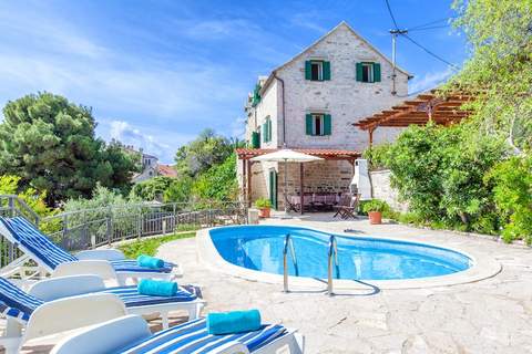 Villa Bonaca - Ferienunterkunft in Sumartin (8 Personen)