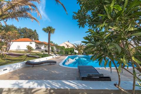 Mediterano 3 - Ferienunterkunft in Bibinje (4 Personen)