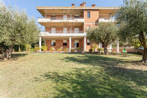 Casa Tommaso - trilo 2 P - 6 pax - Ferienunterkunft in Tuoro sul Trasimeno (6 Personen)