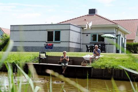 Villavakantiepark IJsselhof 4 - Ferienunterkunft in Andijk (6 Personen)