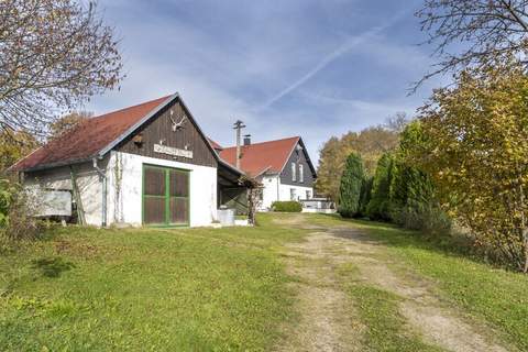 Jagdschlo Klingenthal / Graslitz - Ferienhaus in Kraslice (8 Personen)