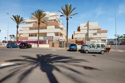 Lovely Apartment with swimming pool - Appartement in Roquetas de Mar (4 Personen)
