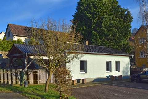 Burgblick - Ferienhaus in Naumburg (4 Personen)