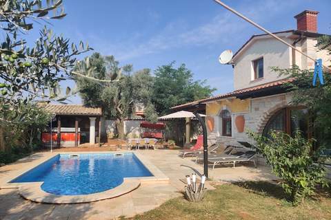 Villa Monte Madonna - Ferienunterkunft in Sisan (8 Personen)