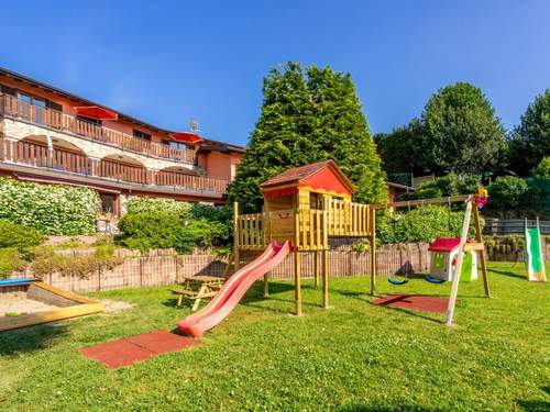 Ferienwohnung Residenza Agrifoglio  in 
Luino (Italien)