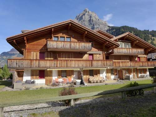 Ferienwohnung Laerchehus West  in 
Kandersteg (Schweiz)