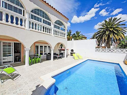 Ferienhaus Requesens  in 
Empuriabrava (Spanien)