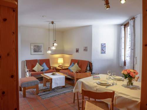 Ferienwohnung Chesa Maurus A12  in 
St. Moritz (Schweiz)