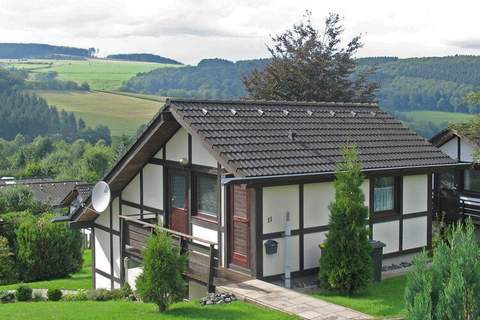 Ober der Hasselt - Ferienhaus in Meschede-Hennesee (5 Personen)