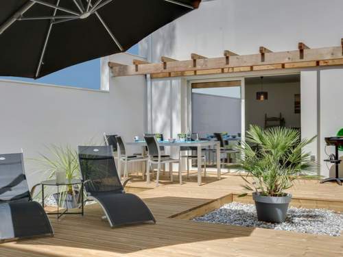 Ferienwohnung Les Patios de Flore