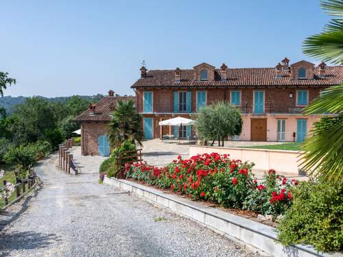 Ferienhaus Bricco delle Rondini  in 
Alba (Italien)