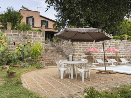 Ferienhaus Casale Ai Noccioli (LVC165)  in 
Lago di Vico (Italien)