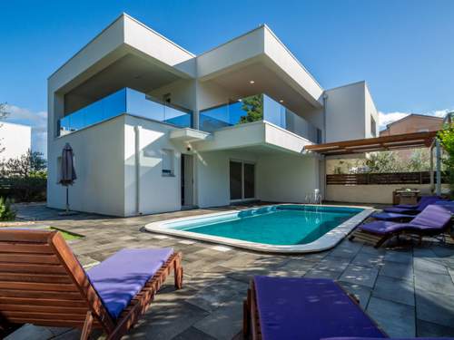 Ferienhaus Villa Franko  in 
Vodice (Kroatien)