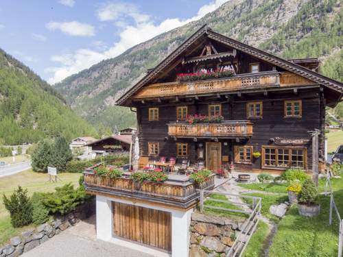 Ferienwohnung, Chalet Beim Holzschnitzer