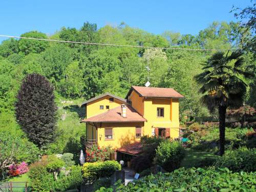 Ferienwohnung La Furnaseta  in 
Arona (Italien)