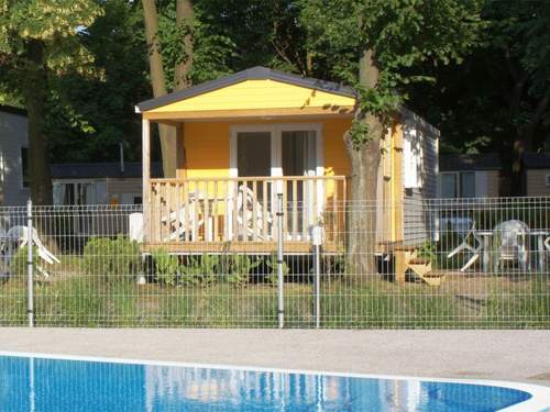 Ferienhaus Sunset Terrace  in 
Dolni Pocernice (Tschechien)