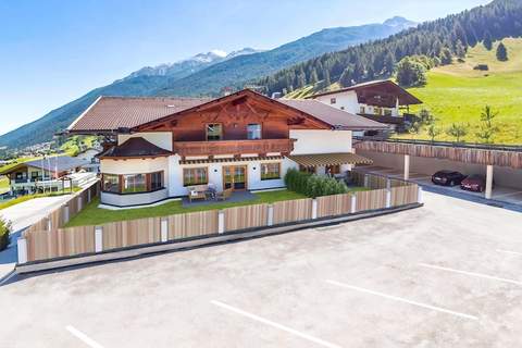 Apartment 14 - Ferienunterkunft in Neustift (8 Personen)