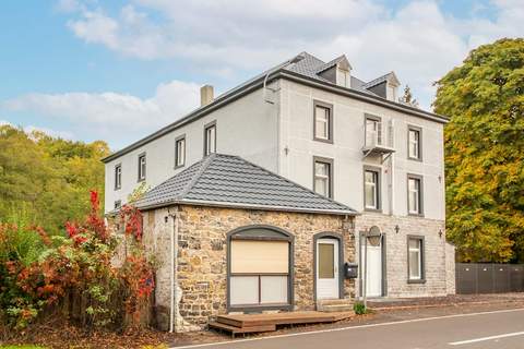 La Forgerie - Ferienhaus in Falaen (29 Personen)