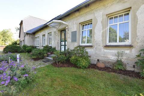 Urlaub im Landhaus an der Ostsee mit Garten - Appartement in KrÃ¶pelin OT Boldenshagen (6 Personen)
