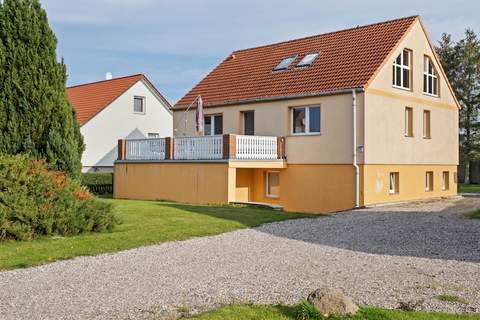 Apartment 1 - Ferienunterkunft in Kalkhorst OT Groß Schwansee (6 Personen)