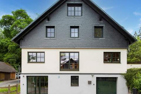 Am Rennsteig - Ferienhaus in Eisfeld (20 Personen)