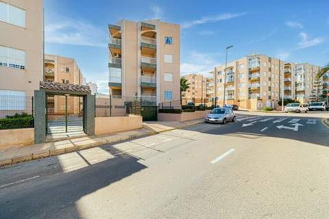 Los Leandros - Ferienunterkunft in Torrevieja (4 Personen)