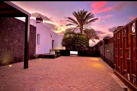 Villa B - Ferienunterkunft in Playa Blanca (6 Personen)