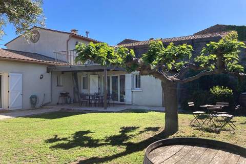 Mas de Montbrun - Villa in Montbrun-des-Corbières (6 Personen)