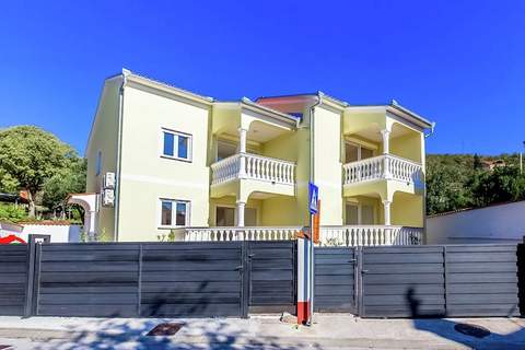 House Chiara 2 - Ferienunterkunft in Dramalj (6 Personen)