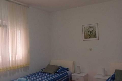 Plitvice - Appartement in Starigrad-Paklenica (4 Personen)