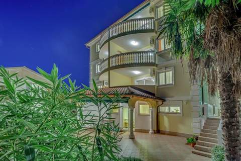 Villa Marija 1 - Ferienunterkunft in Crikvenica (4 Personen)