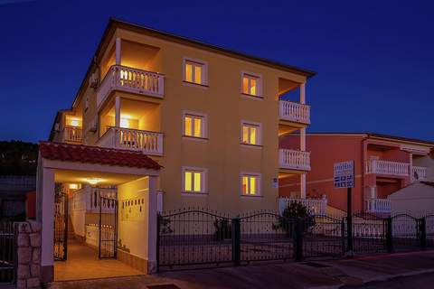 Apartment Dramalj - Ferienunterkunft in Dramalj (2 Personen)