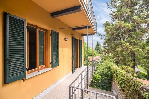 Casa Cristina Meina Centro 4 - Ferienunterkunft in Meina (4 Personen)