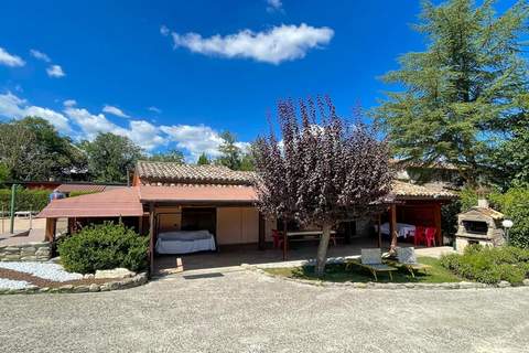 Bach - Ferienhaus in Urbania (5 Personen)