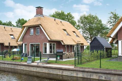 Recreatiepark Idskenhuizen 9 - Ferienunterkunft in Idskenhuizen (10 Personen)