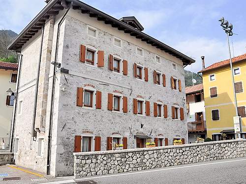 Ferienwohnung Albergo Diffuso - Cjasa Fantin  in 
Lago di Barcis (Italien)