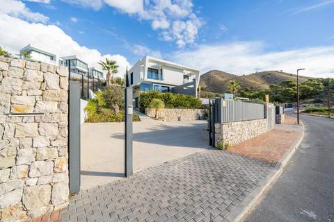 Villa Candy - Ferienunterkunft in Finestart (6 Personen)