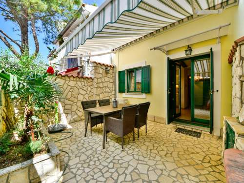 Ferienhaus Divna  in 
Selce (Kroatien)