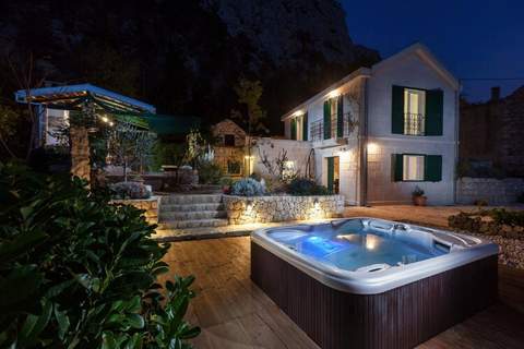 Villa Makar - Ferienhaus in Makarska (4 Personen)