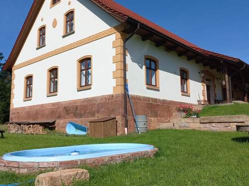 Ferienhaus, Landhaus Dolné Olenice  in 
Hostinne (Tschechien)