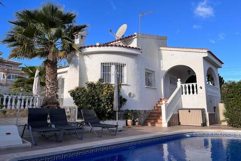 Villa Cuidad Quesada - Ferienhaus in Ciudad Quesada (6 Personen)